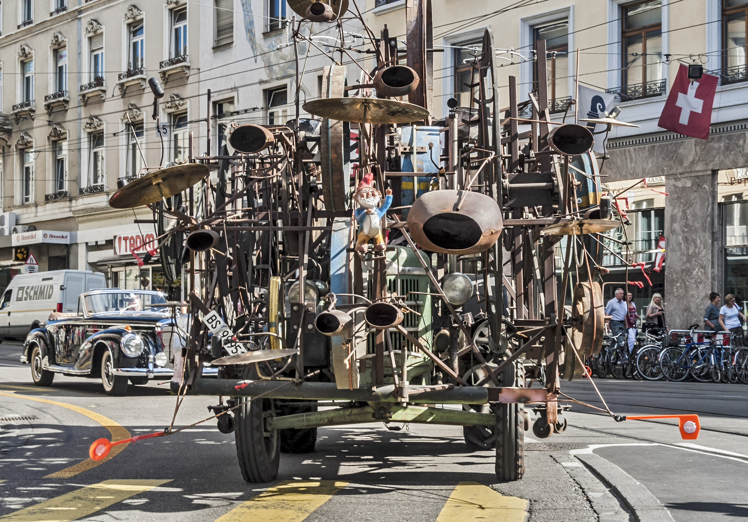 Musikmaschinen / Maschinenmusik Jean Tinguelys