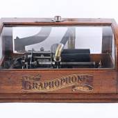 Phonograph Columbia The Graphopon, Münzeinwurfmechanik, um 1900, Rufpreis € 260
