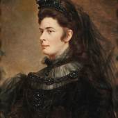 Kaiserin Elisabeth von Österreich: Porträt im schwarzen Kleid mit Diadem, um 1890 Schätzwert € 12.000 – 18.000 