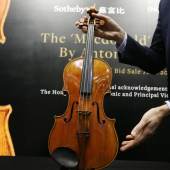 Stradivari-Geige Sotheby’s für 11,3 Millionen Dollar (rund 10,9 Millionen Euro) versteigert