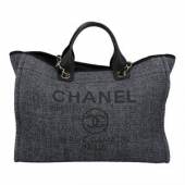 CHANEL Shopper "DEAUVILLE", Koll.: 2021. Startpreis (inkl. Aufgeld): 2.600 EUR