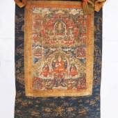 Thangka mit Vorhang. Asien, wohl Ende 18./19. Jahrhundert. Rollbild des tantrischen Buddhismus.  Mindestpreis:	120 EUR