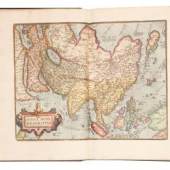 3038 Theatrum orbis terrarum Parergon et Nomenclator Ptolemaicus Äußerst dekorativer und prächtig kolorierter, großer Weltatlas von Abraham Ortelius. 